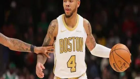 冰舞飞扬：自由式滑雪空中技巧赛决赛盛典